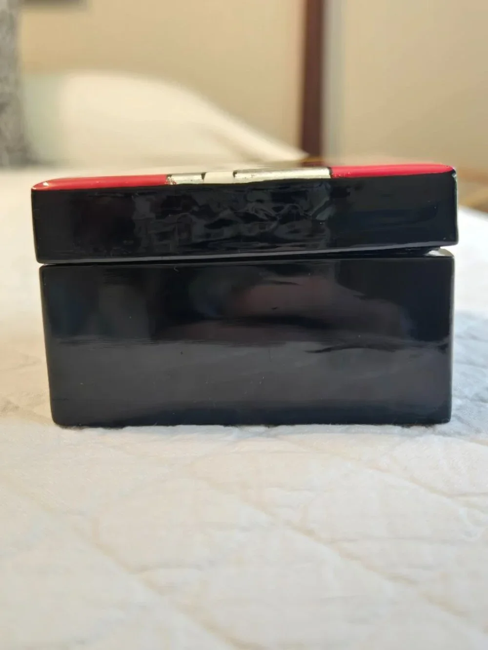 N/A vietnamese laquered